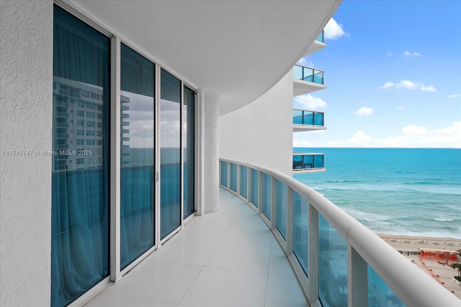 2711 HOLLYWOOD BEACH COND - Residential