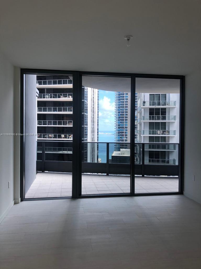 Brickell Flatiron - Residential