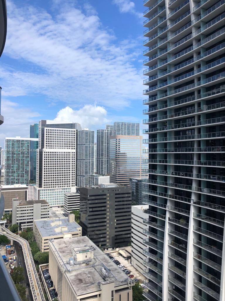 Brickell Flatiron - Residential