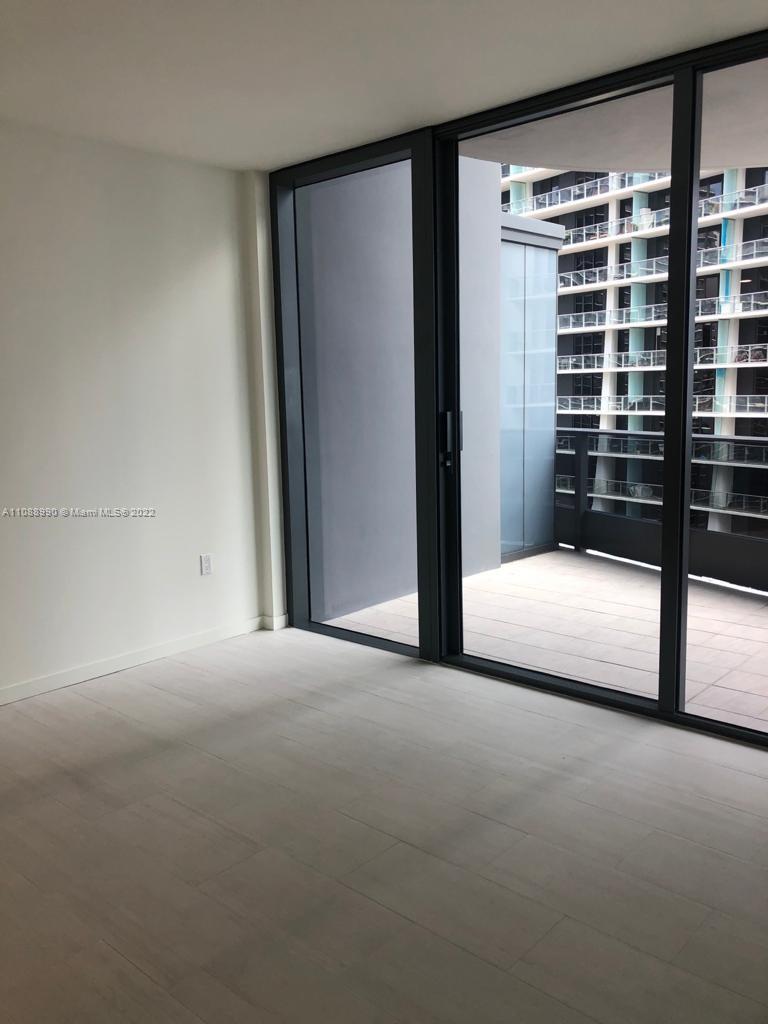 Brickell Flatiron - Residential