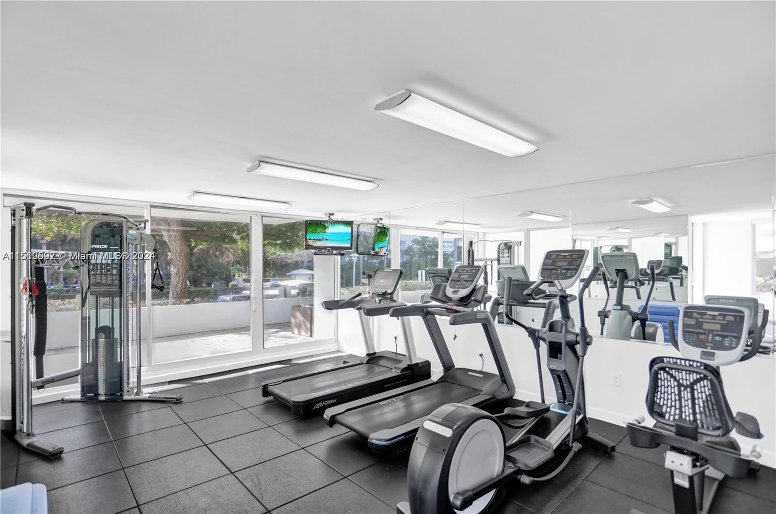 Key Biscayne, Florida 33149, United States, 1 Bedroom Bedrooms, ,2 BathroomsBathrooms,Residential,Active,60523