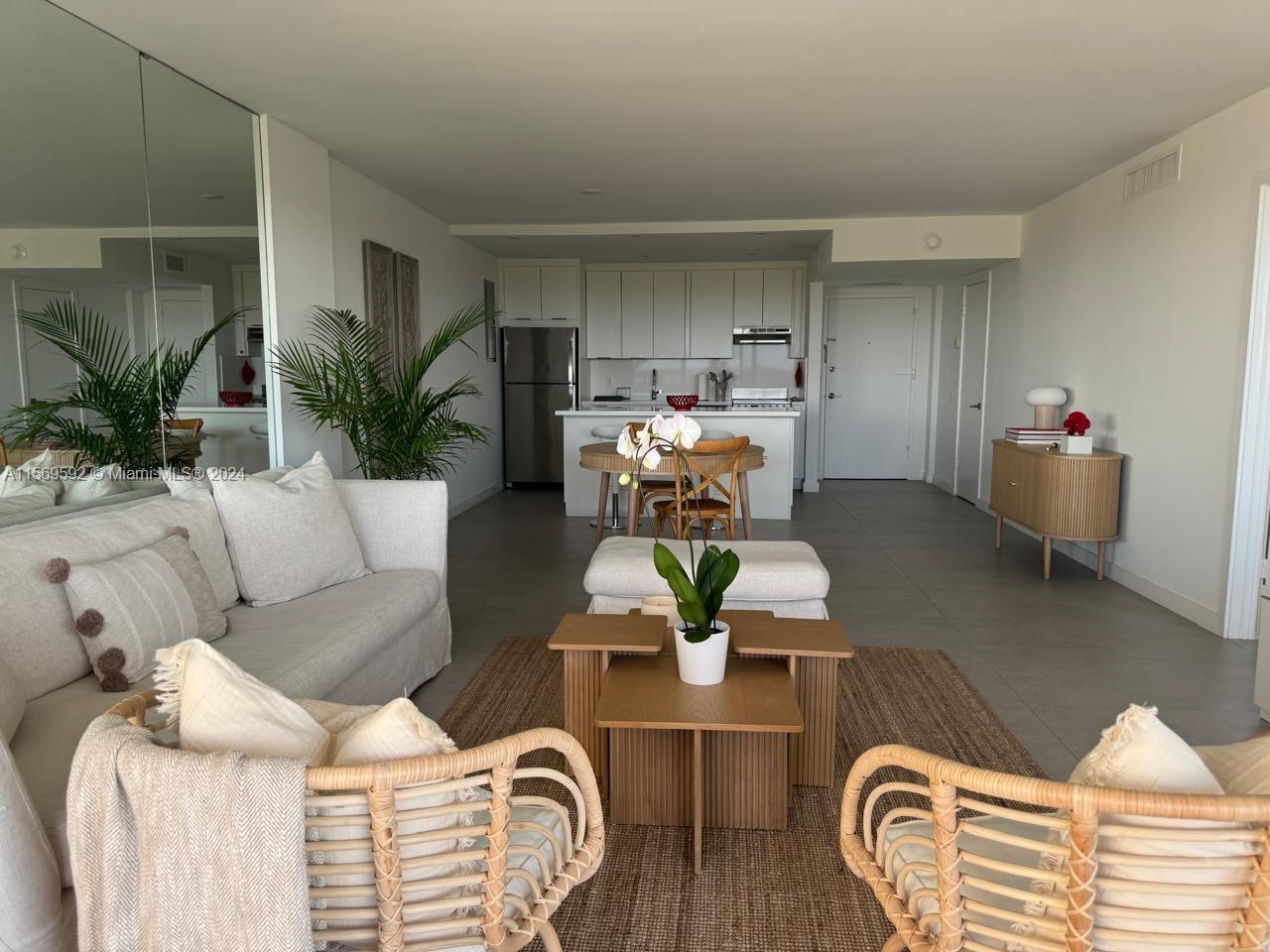 Key Biscayne, Florida 33149, United States, 1 Bedroom Bedrooms, ,2 BathroomsBathrooms,Residential,Active,60523