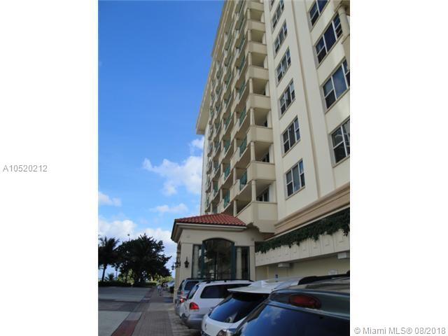 Furnished one-bedroom apartment on Surfside beach with terrace and partial ocean view. One parking space. Proof of income and copy of ID with the offer.