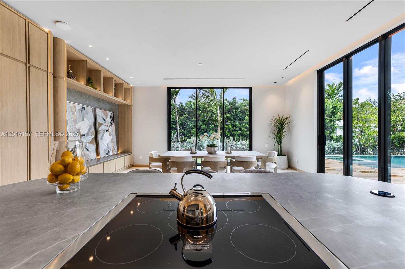 NAUTILUS EXTENSION 4TH - Residential