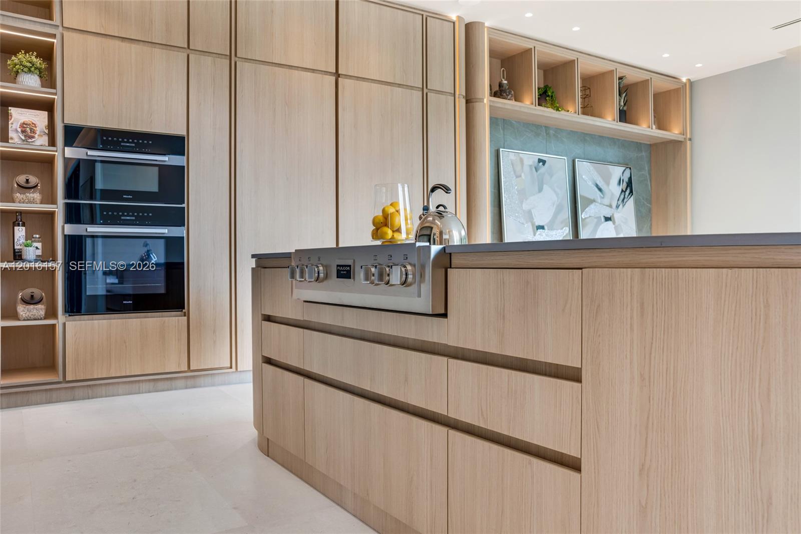 NAUTILUS EXTENSION 4TH - Residential