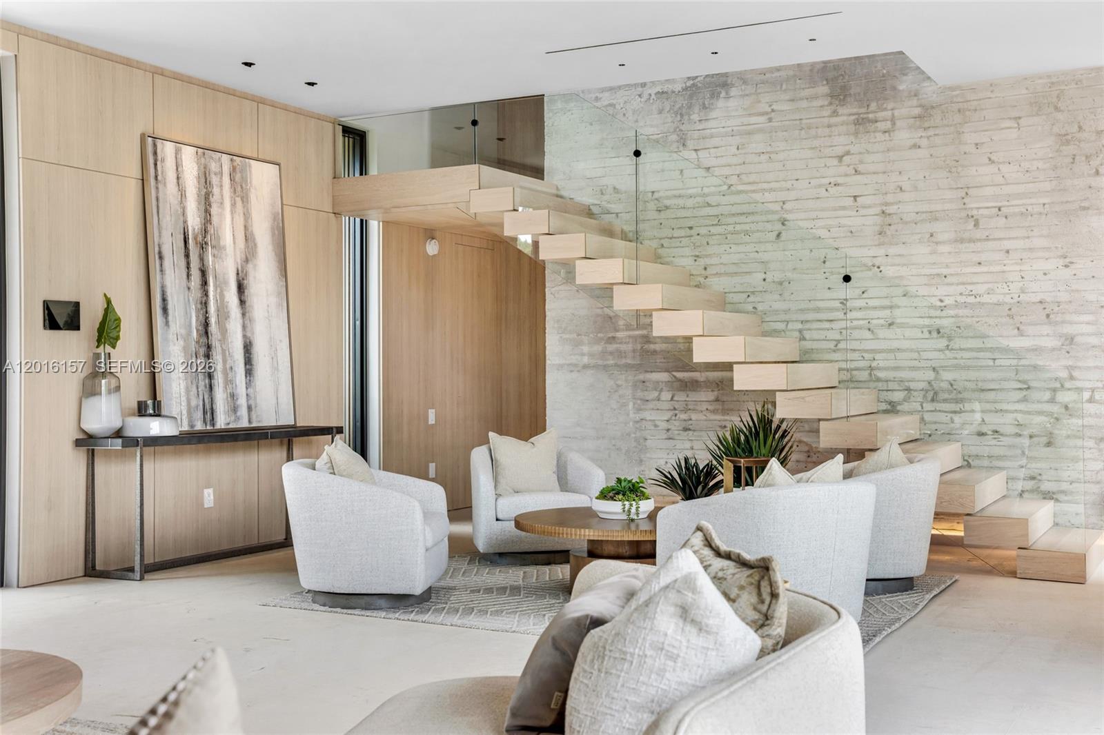 NAUTILUS EXTENSION 4TH - Residential