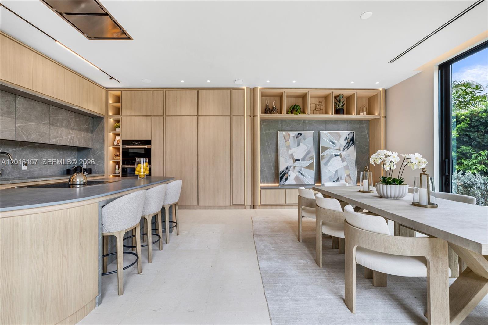 NAUTILUS EXTENSION 4TH - Residential