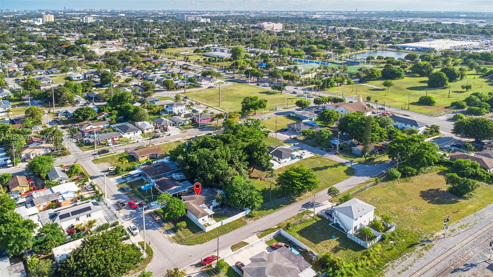 7190 NW 21st Ave, Miami, FL, 33147/$535,000 3 7190 NW 21st Ave