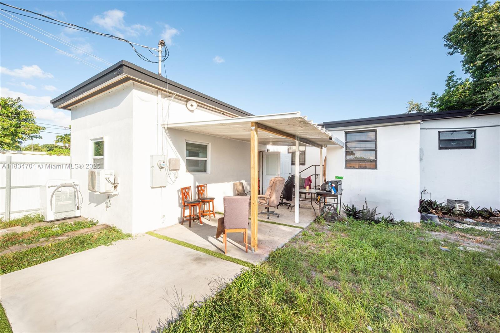 PARA VILLA HEIGHTS - Residential