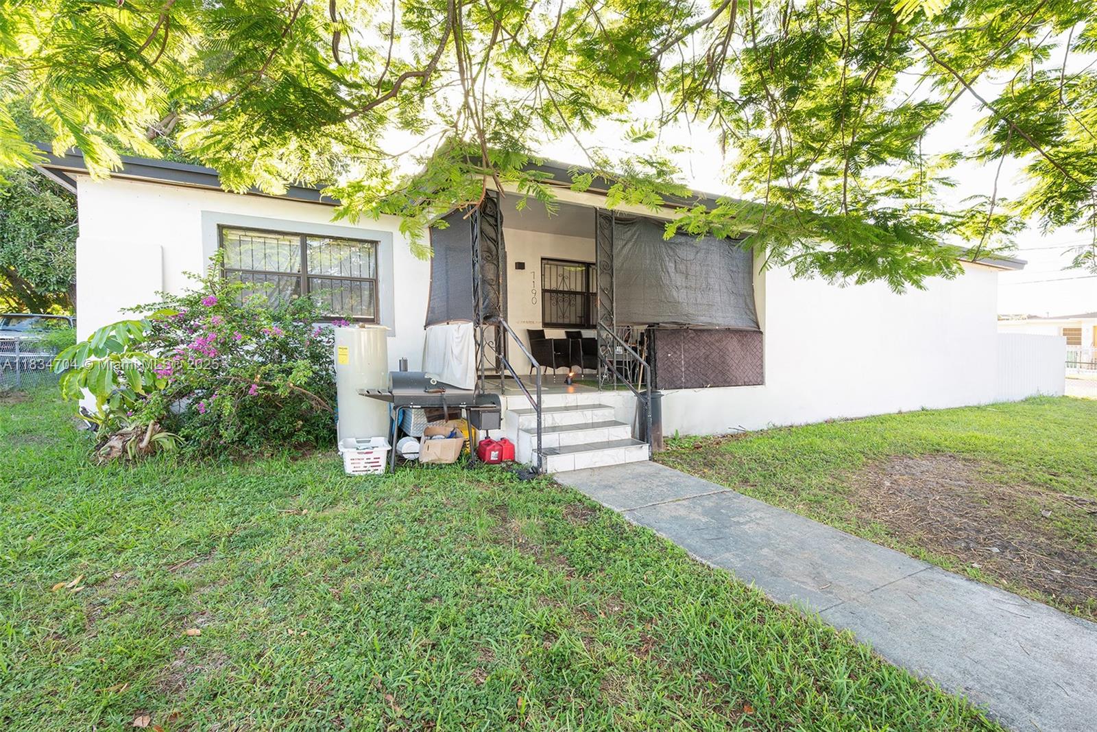 PARA VILLA HEIGHTS - Residential