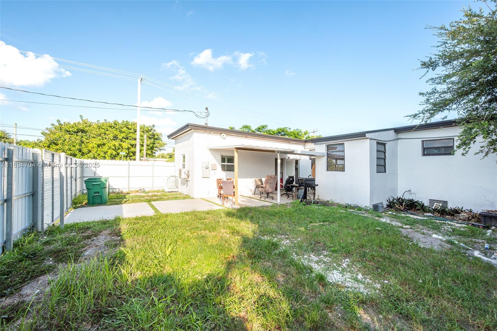 PARA VILLA HEIGHTS - Residential