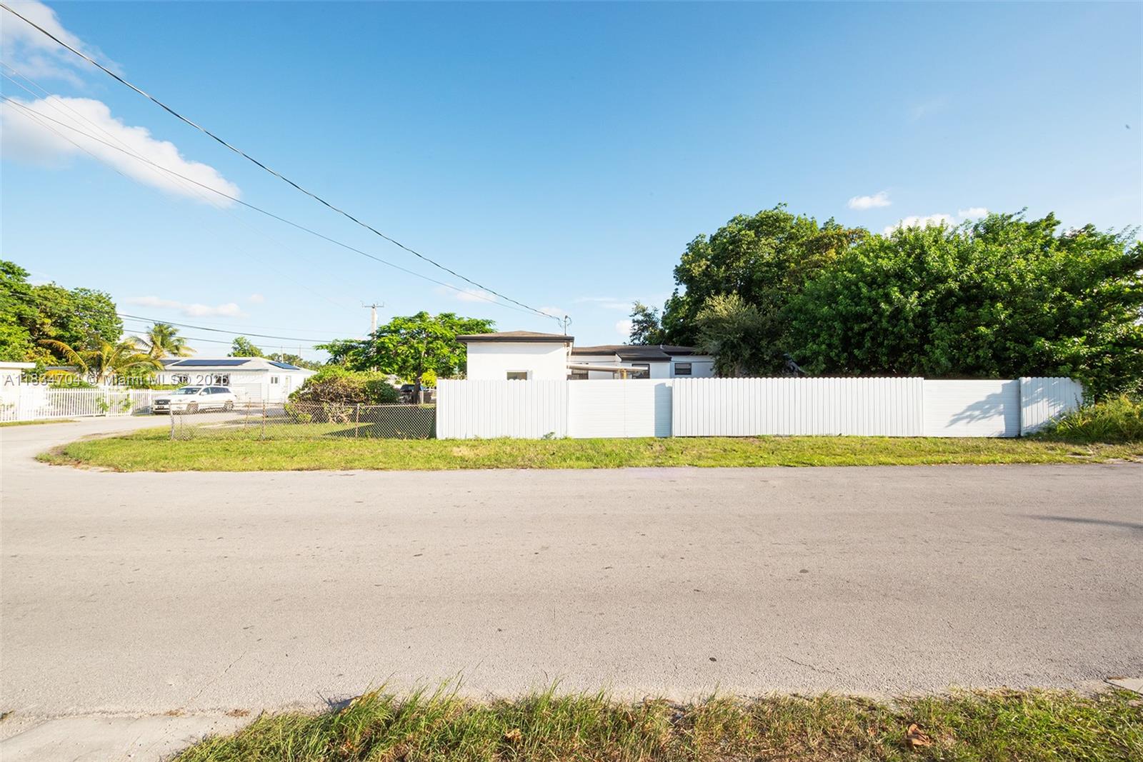 PARA VILLA HEIGHTS - Residential