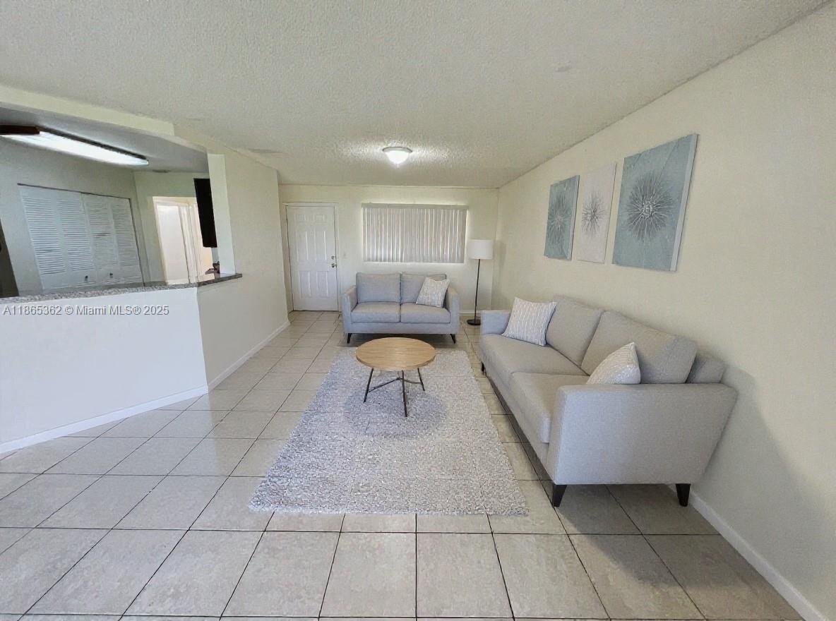 3417 NW 44th St 104