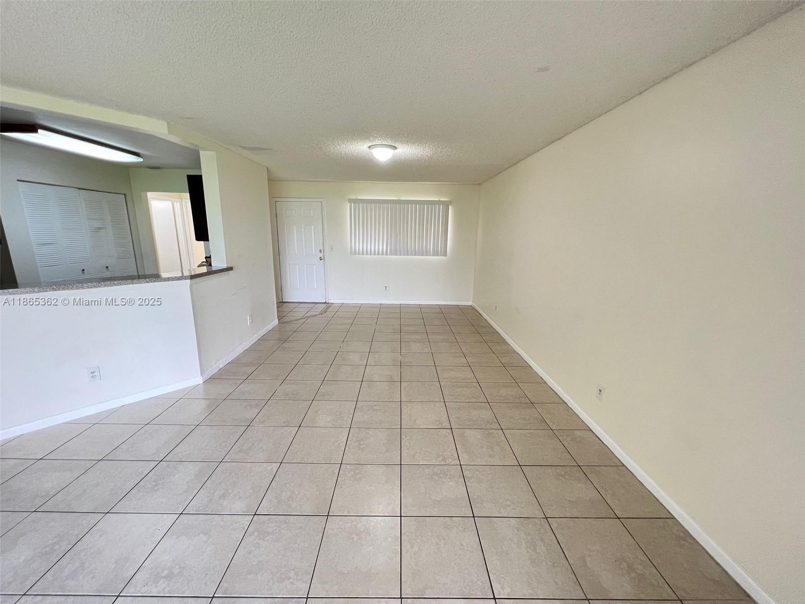 3417 NW 44th St 104