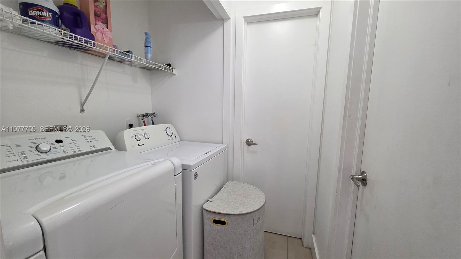 CHANTARELLE AT THE HAMMOC - Residential Lease