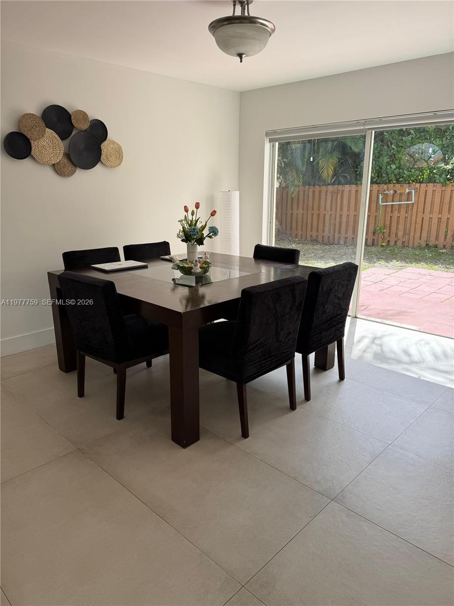 CHANTARELLE AT THE HAMMOC - Residential Lease