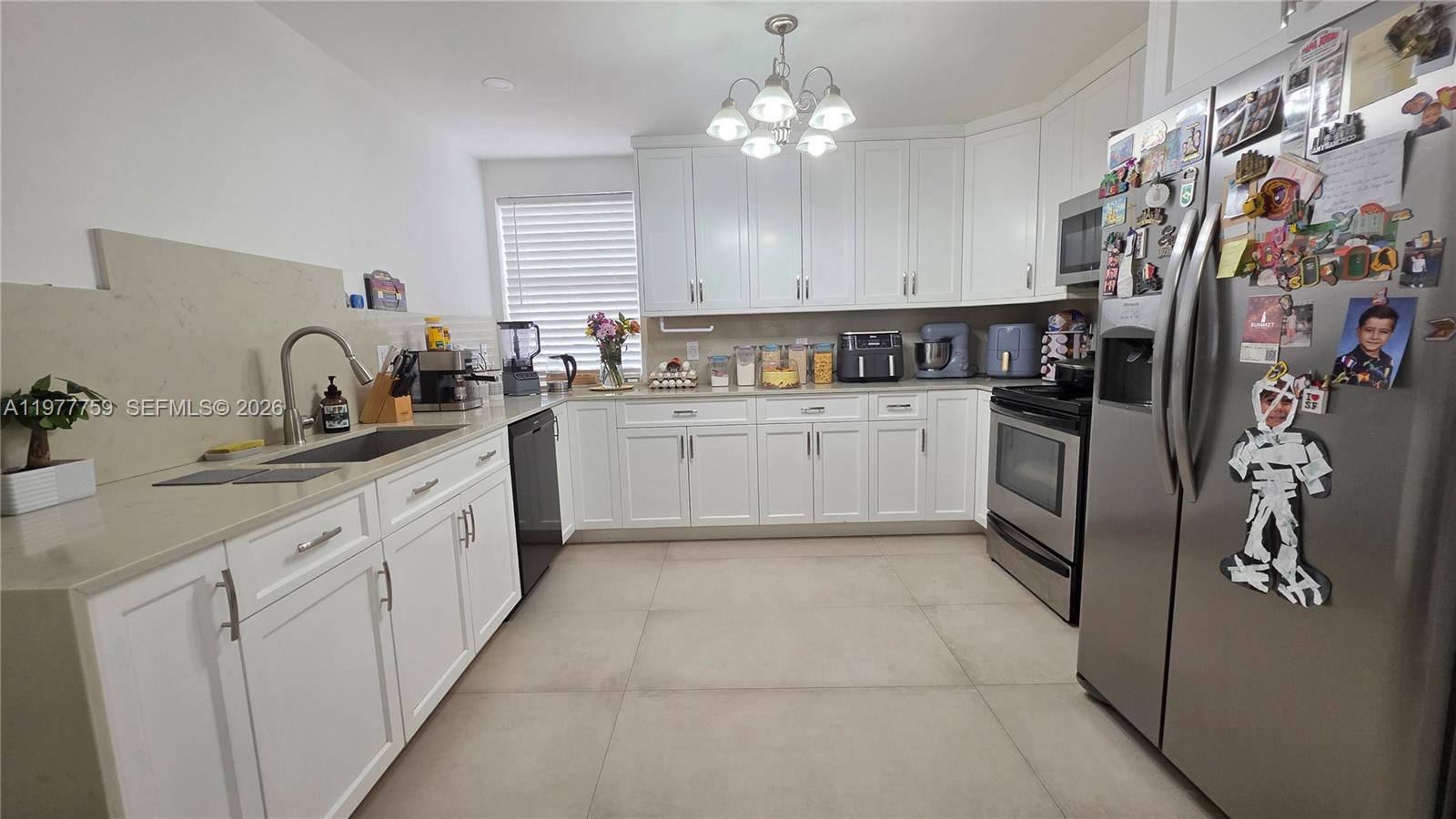 CHANTARELLE AT THE HAMMOC - Residential Lease