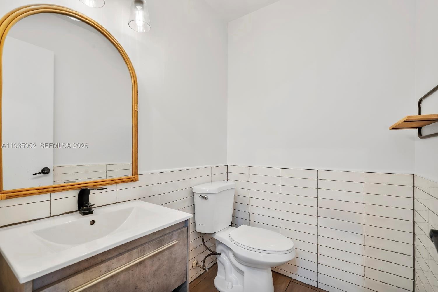 BOULEVARD EAST - Residential