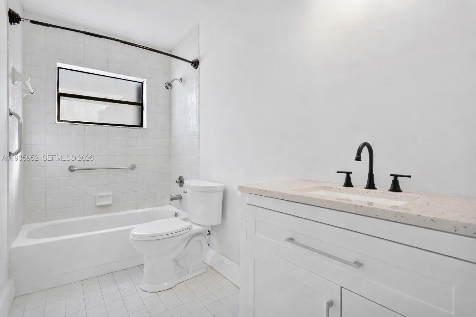 BOULEVARD EAST - Residential