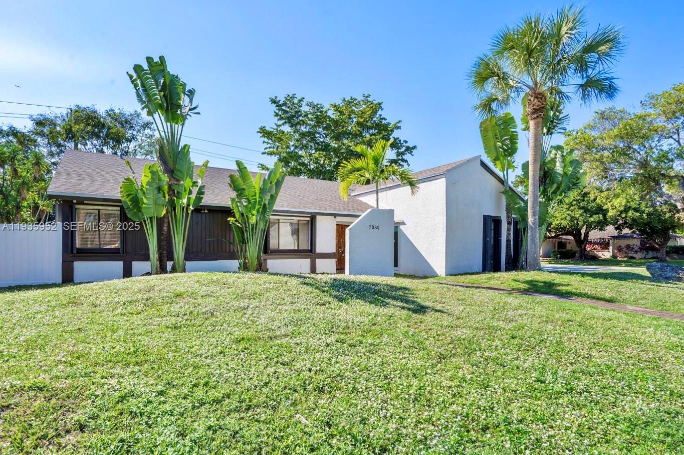 7380 NW 44th Ct