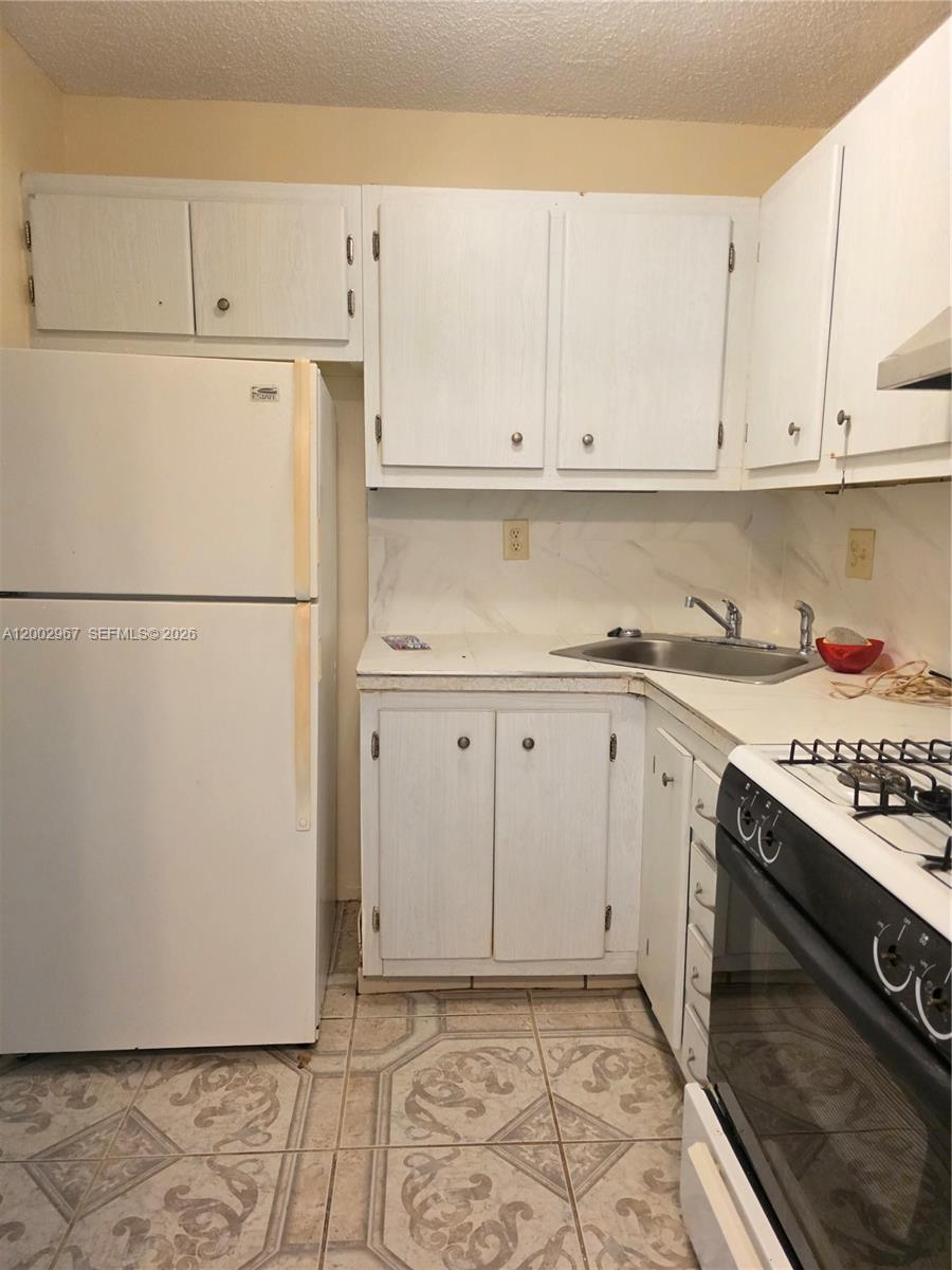 RO-MONT SOUTH CONDO MNPQ - Residential