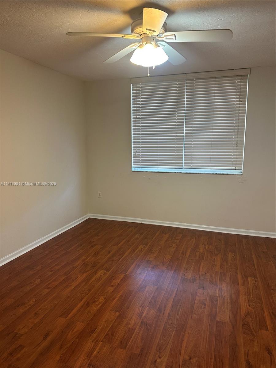 4828 N State Road 7 8107