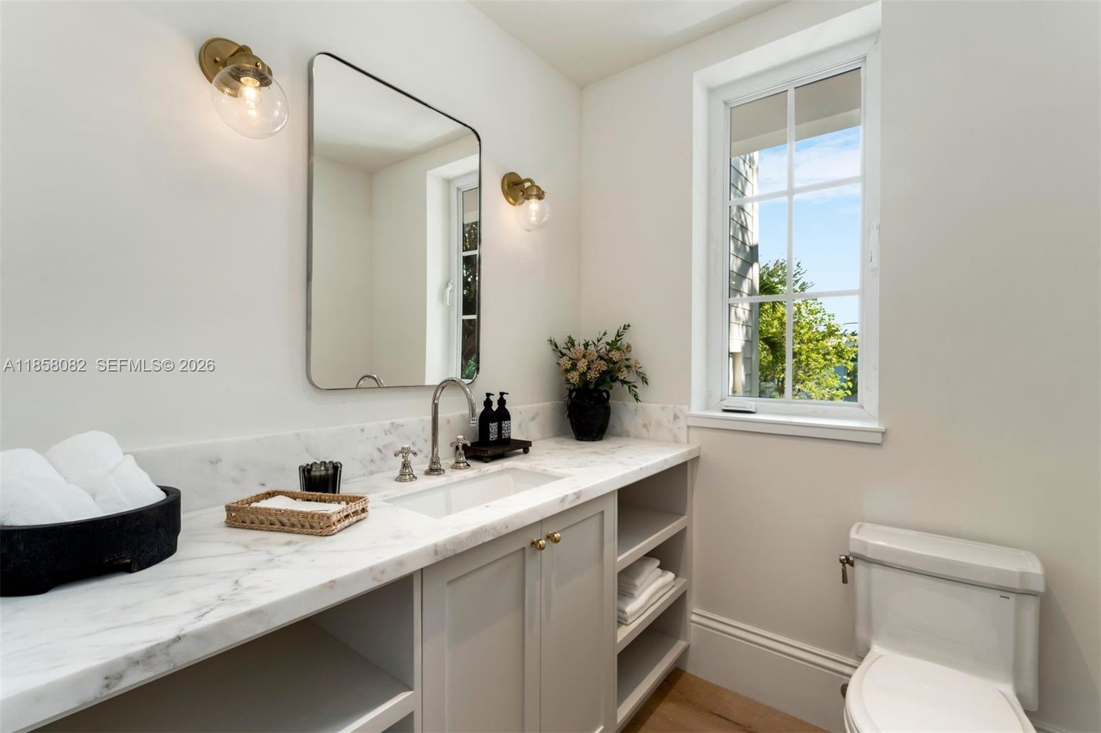 CORAL BAY SEC B - Residential