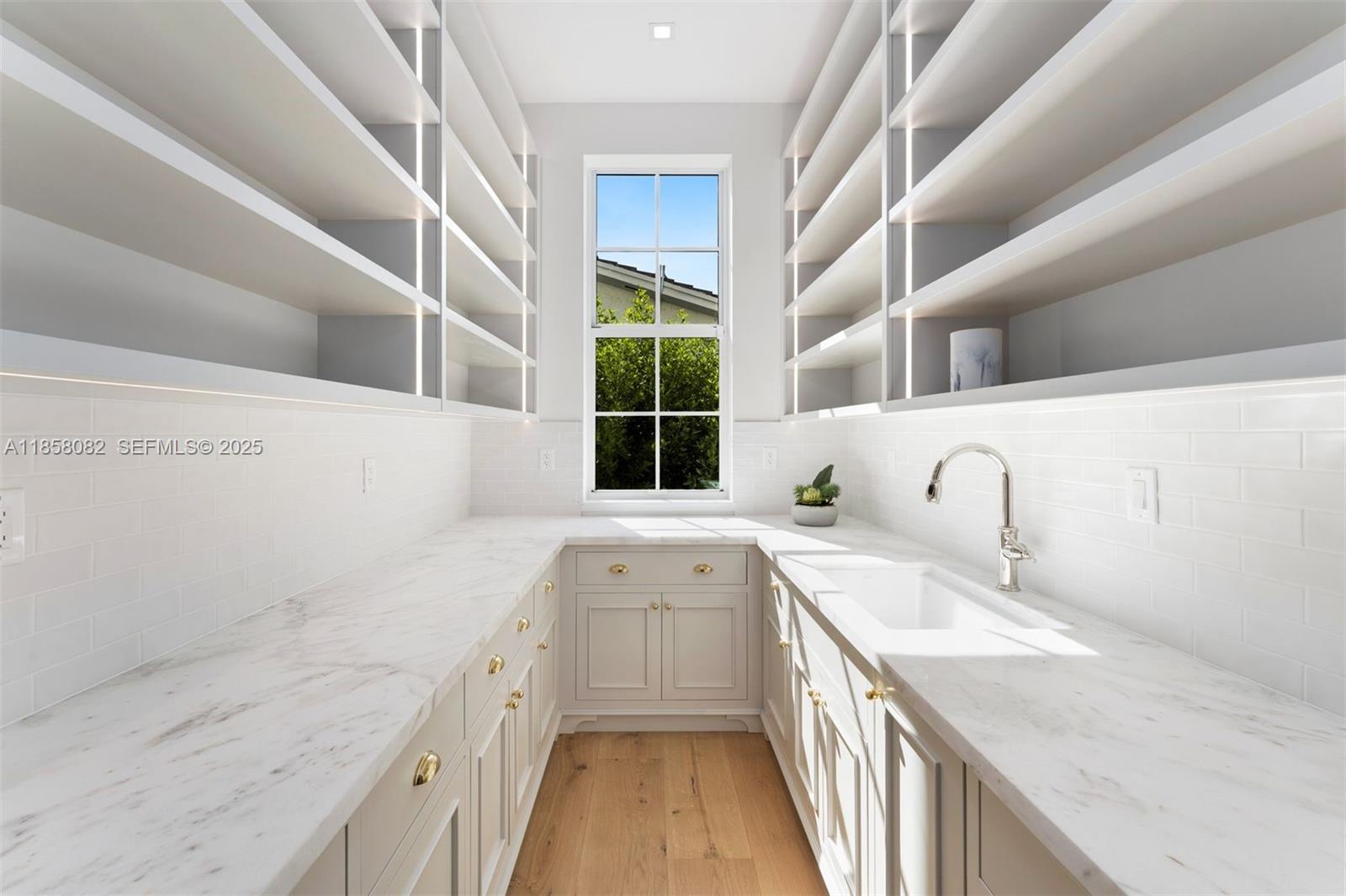 CORAL BAY SEC B - Residential