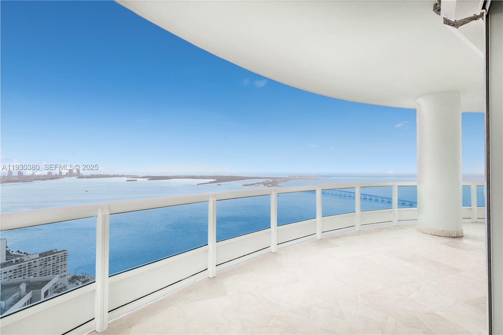 SANTA MARIA CONDO - Residential