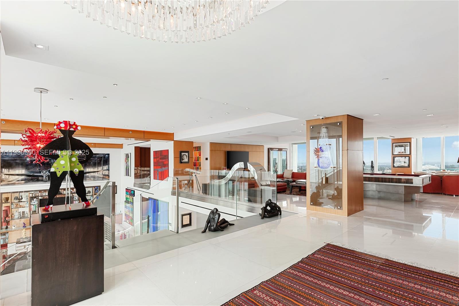 SANTA MARIA CONDO - Residential