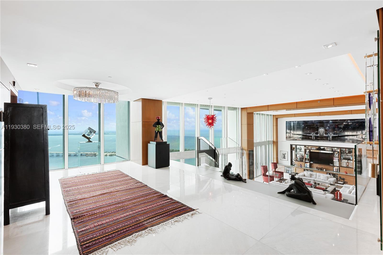 SANTA MARIA CONDO - Residential