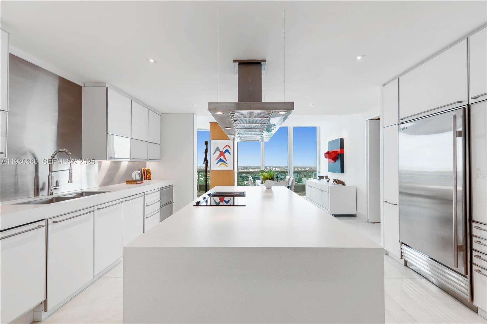 SANTA MARIA CONDO - Residential