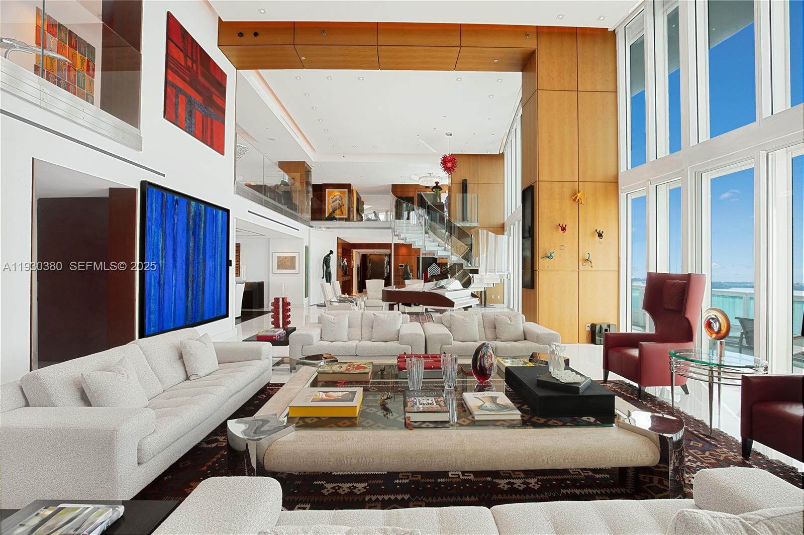 SANTA MARIA CONDO - Residential