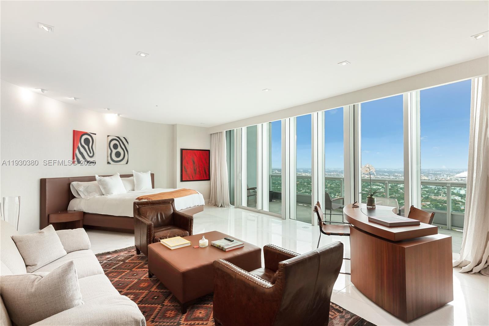 SANTA MARIA CONDO - Residential