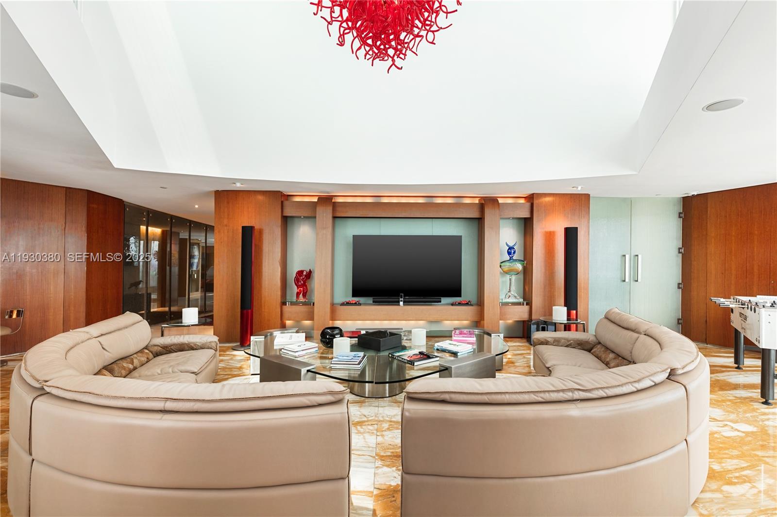 SANTA MARIA CONDO - Residential