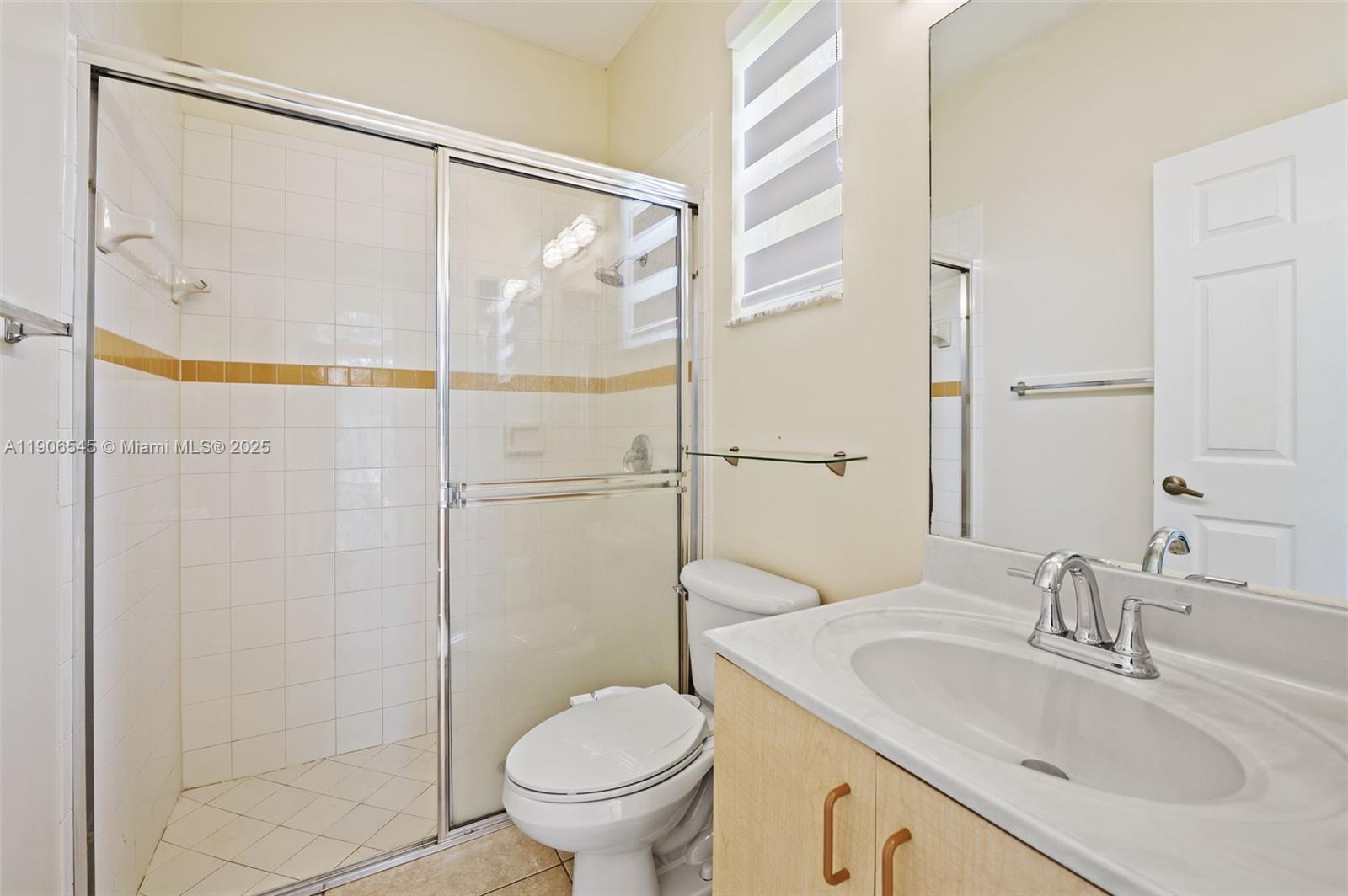 PEMBROKE FALLS-PHASE 4A - Residential Lease