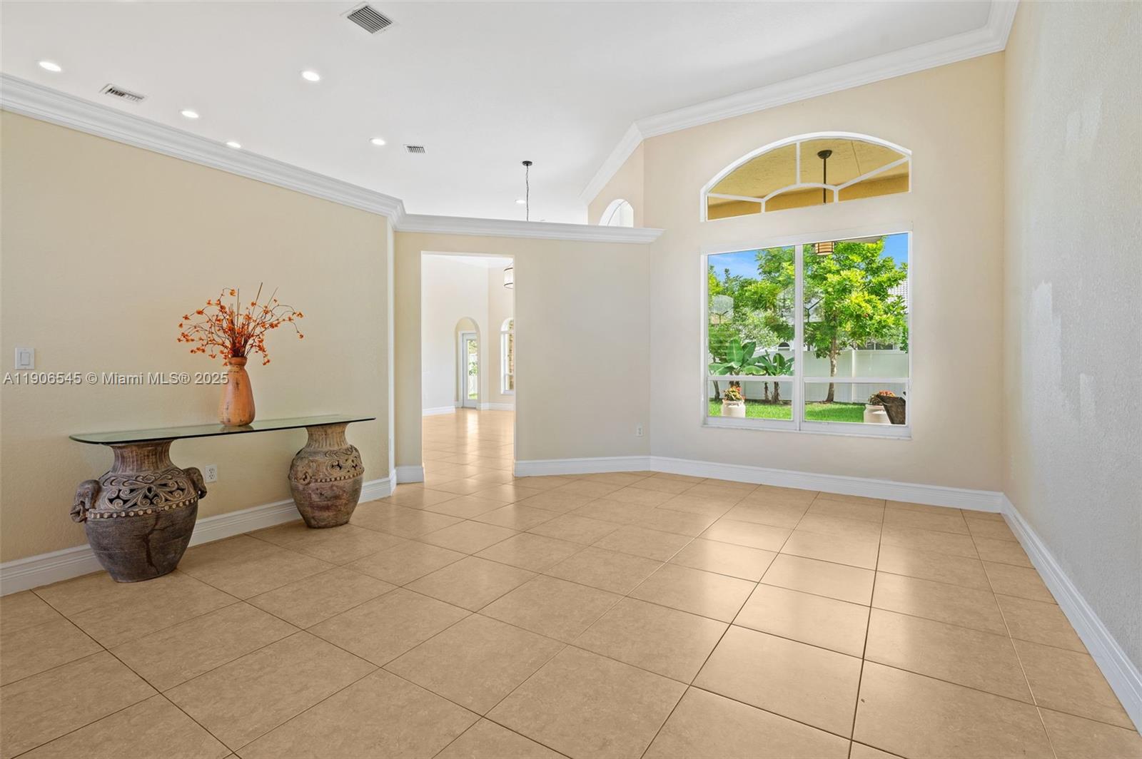 PEMBROKE FALLS-PHASE 4A - Residential Lease