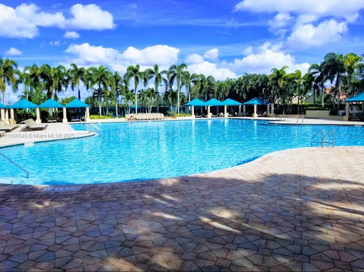 PEMBROKE FALLS-PHASE 4A - Residential Lease