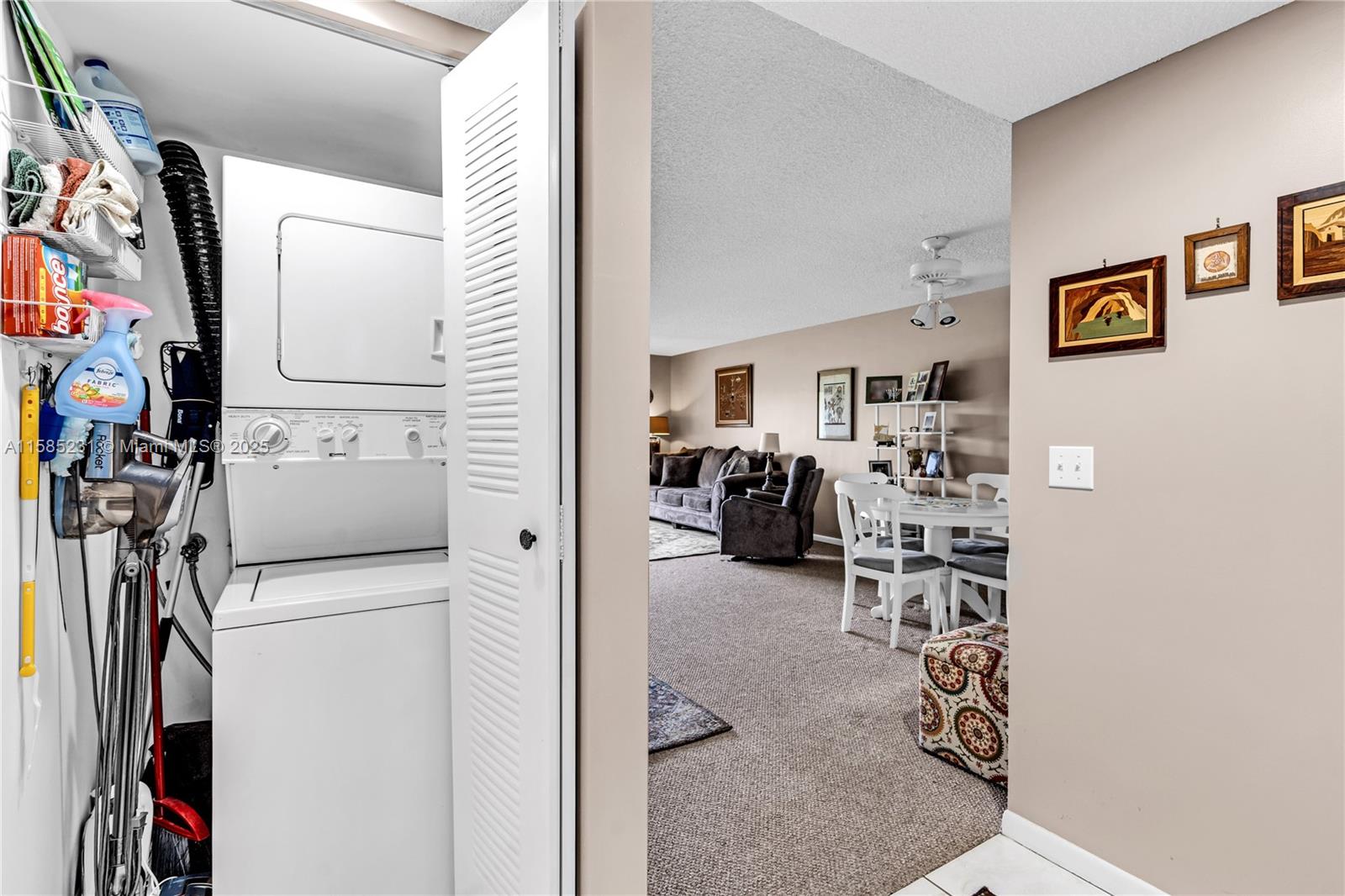 CAMBRIDGE ATCENTURYVILLAGE - Residential