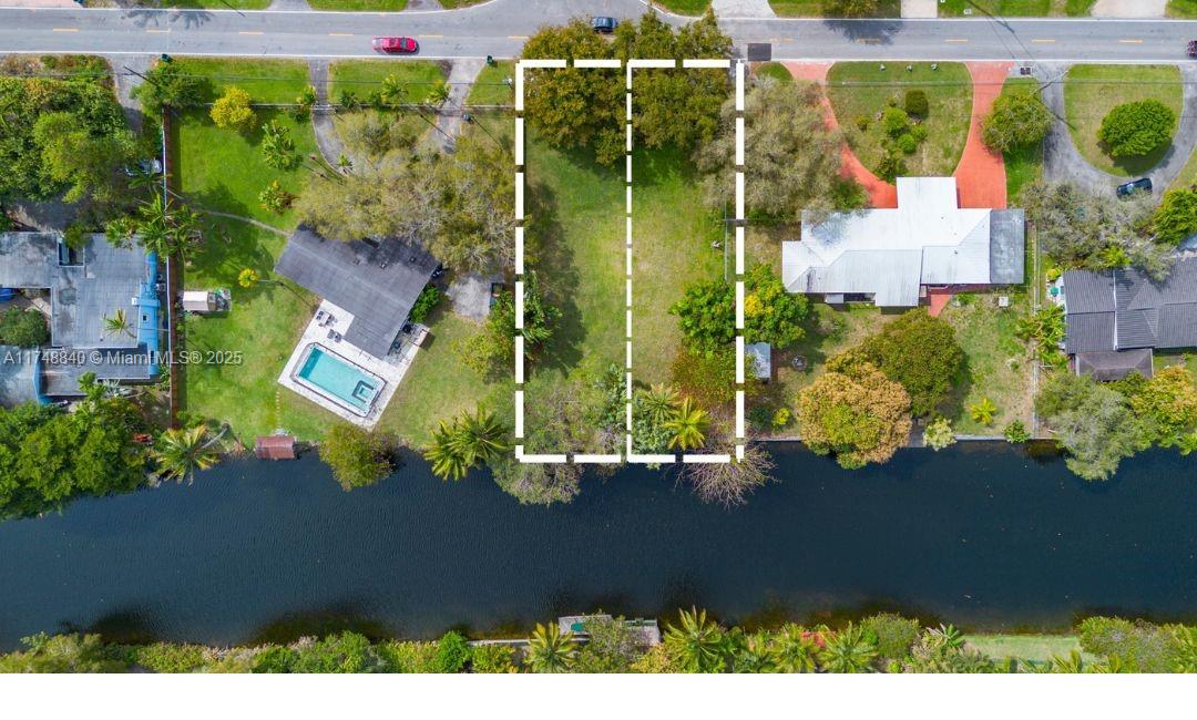 11701 W Biscayne Canal Rd