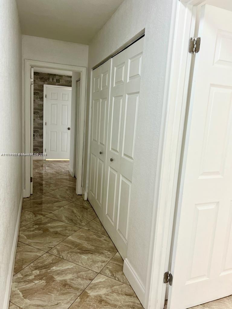 SANDALFOOT COVE SEC 7 AND - Residential Lease