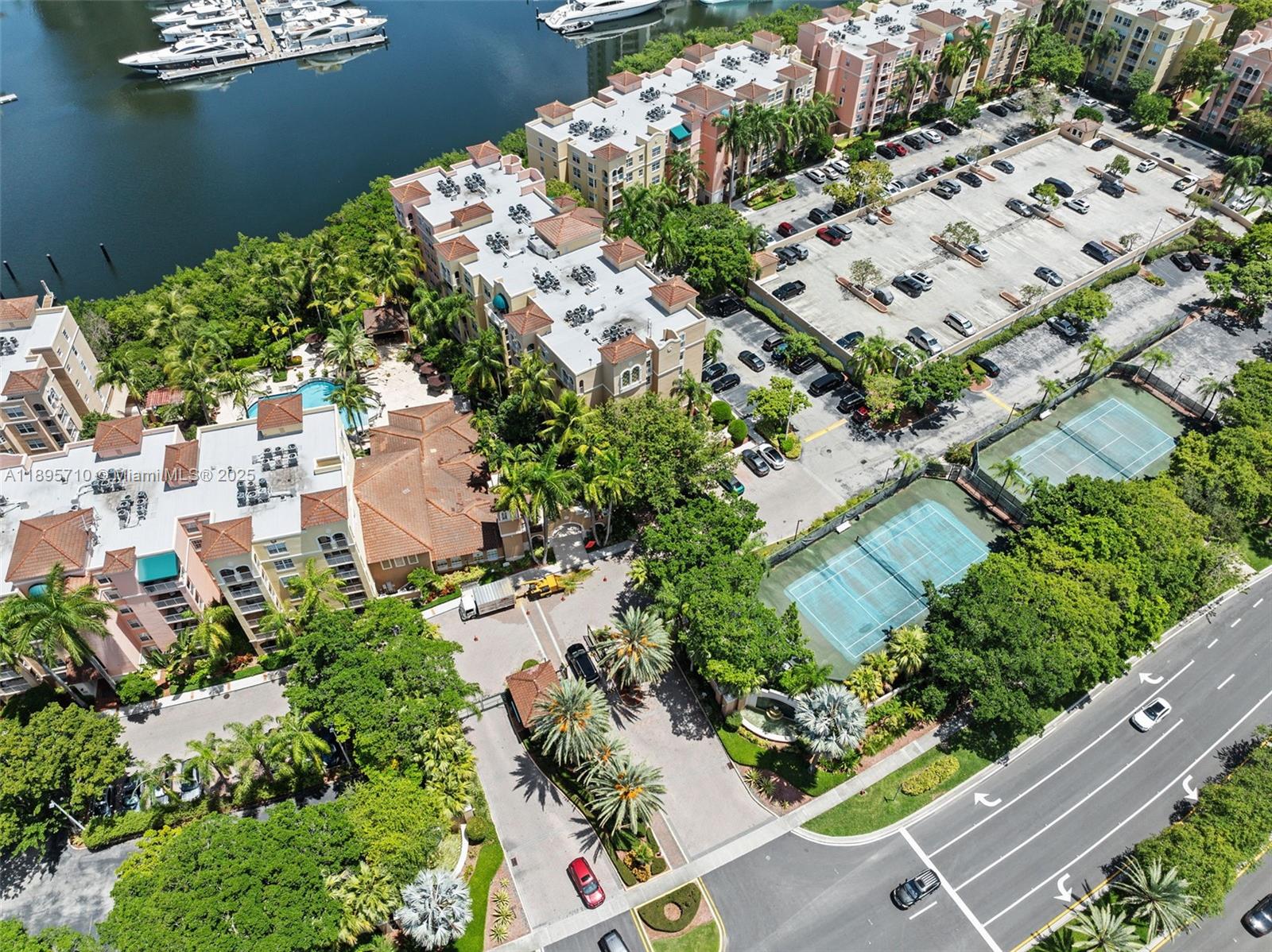 THE YACHT CLUB AT AVENTUR - Residential