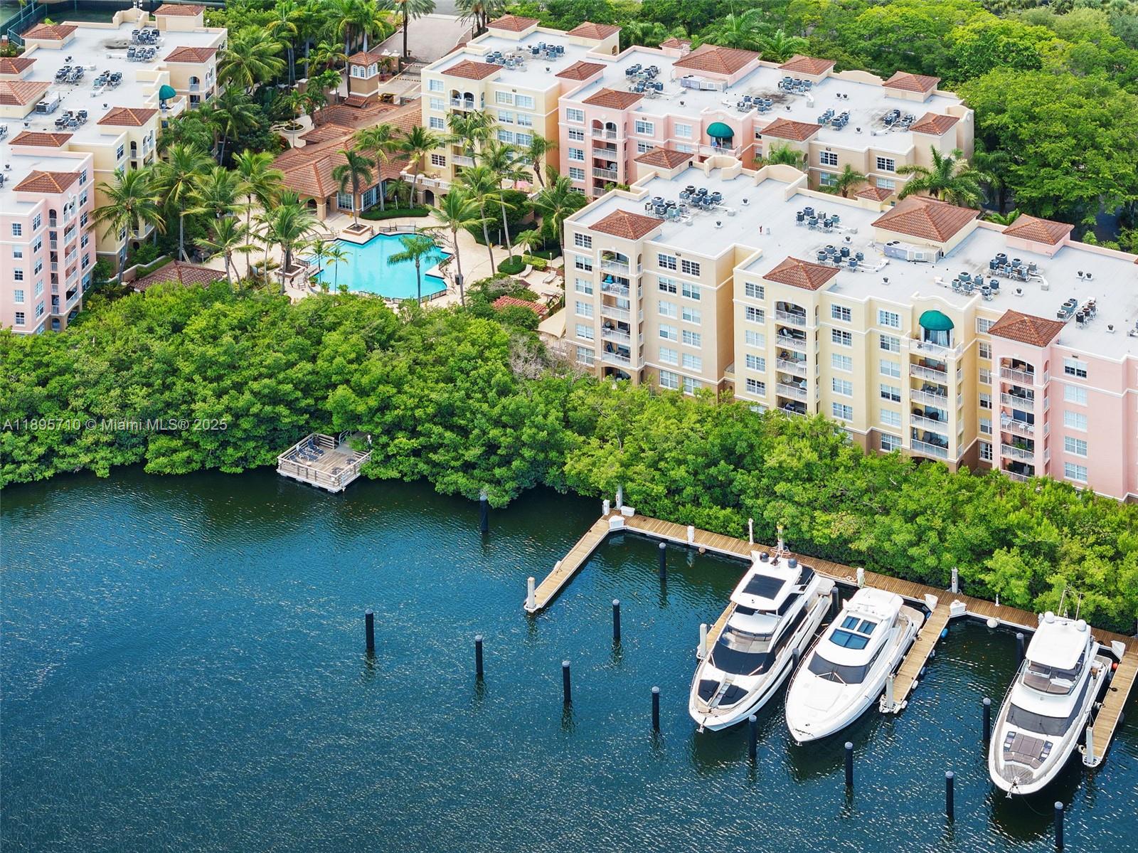 THE YACHT CLUB AT AVENTUR - Residential