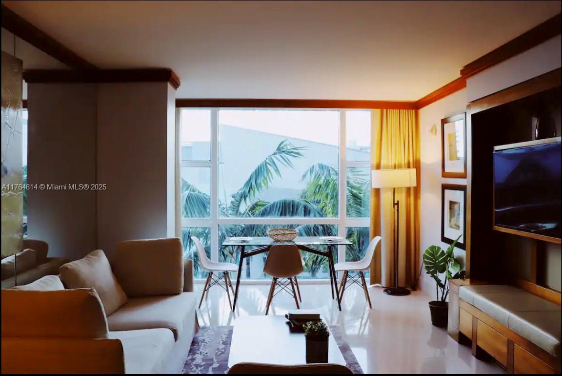 CENTRAL CARILLON BEACH CO - Residential