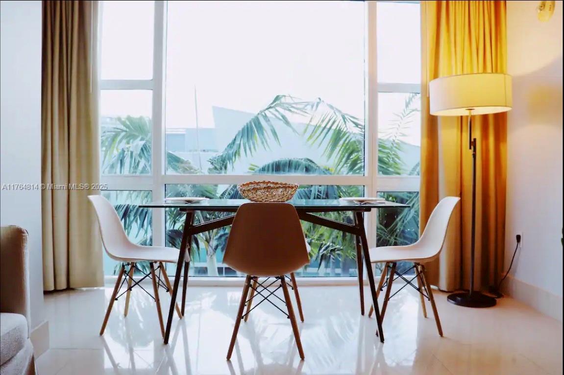 CENTRAL CARILLON BEACH CO - Residential
