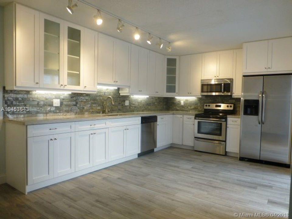 C H E ACRES - Residential