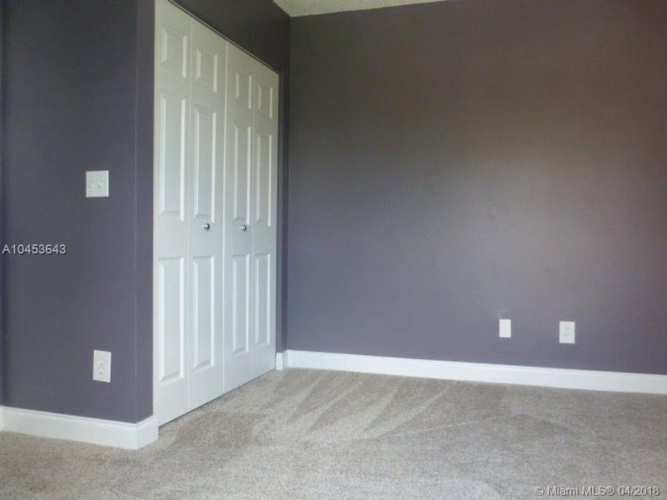 C H E ACRES - Residential