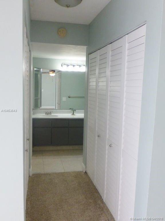 C H E ACRES - Residential