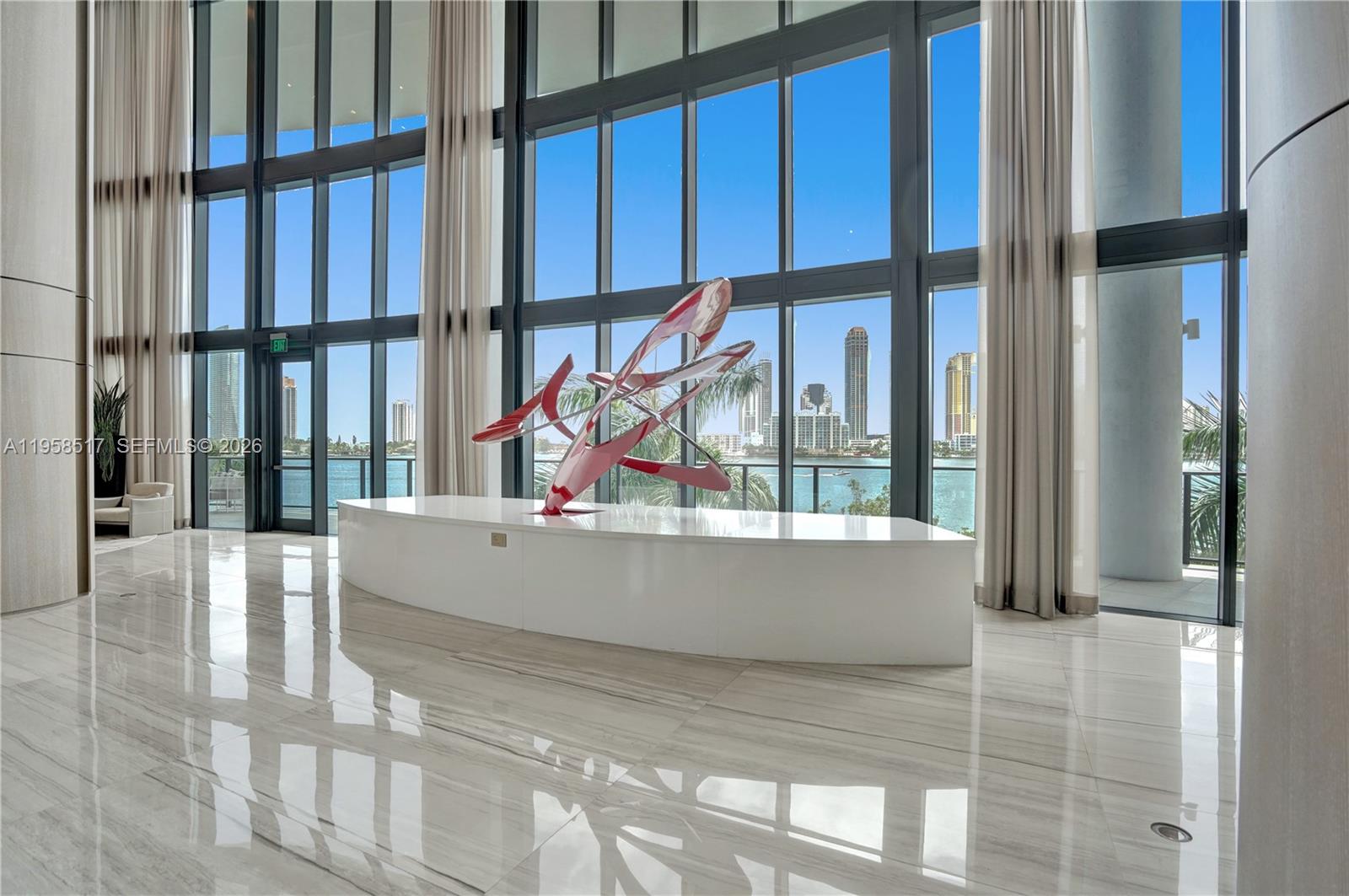 PRIVE CONDO - Residential