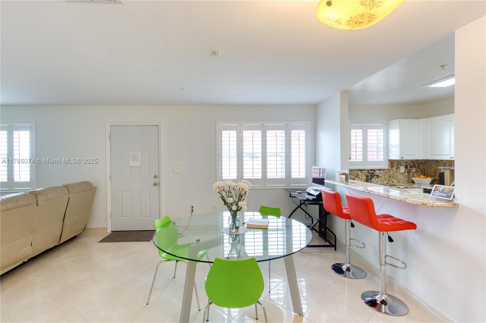 GASO CONDO - Residential